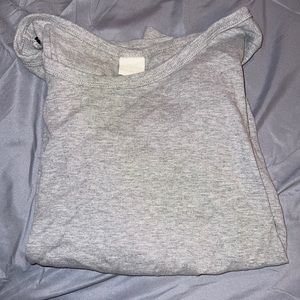 Basic gray t-shirt